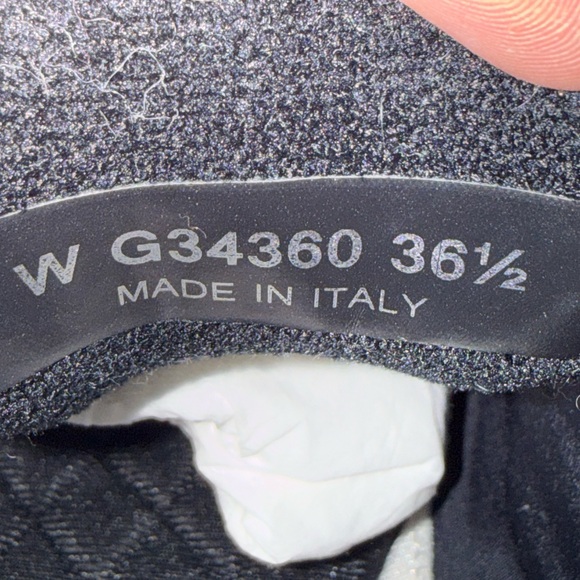 CHANEL black sneakers - Picture 4 of 11